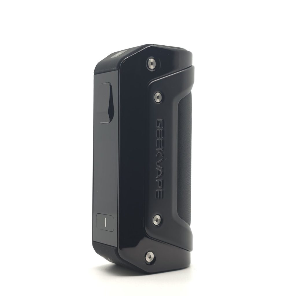 aegis solo 3 black